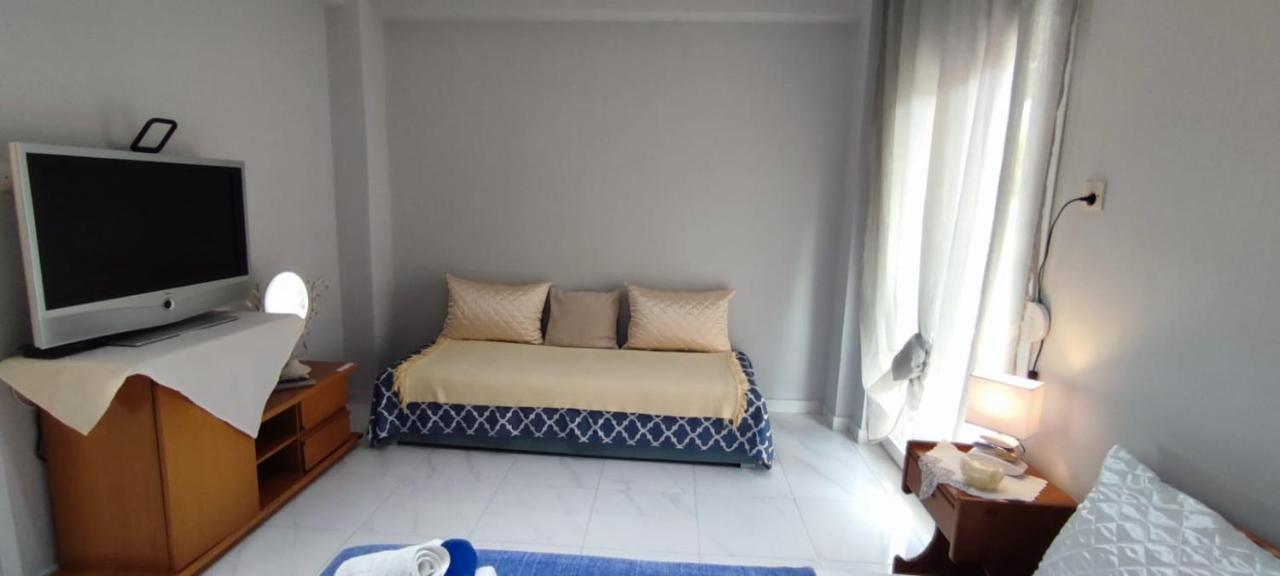 Hotel Little Hause Psakoudia Exterior foto